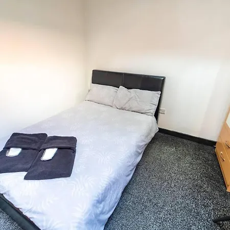Ensuite Style In Selly Oak